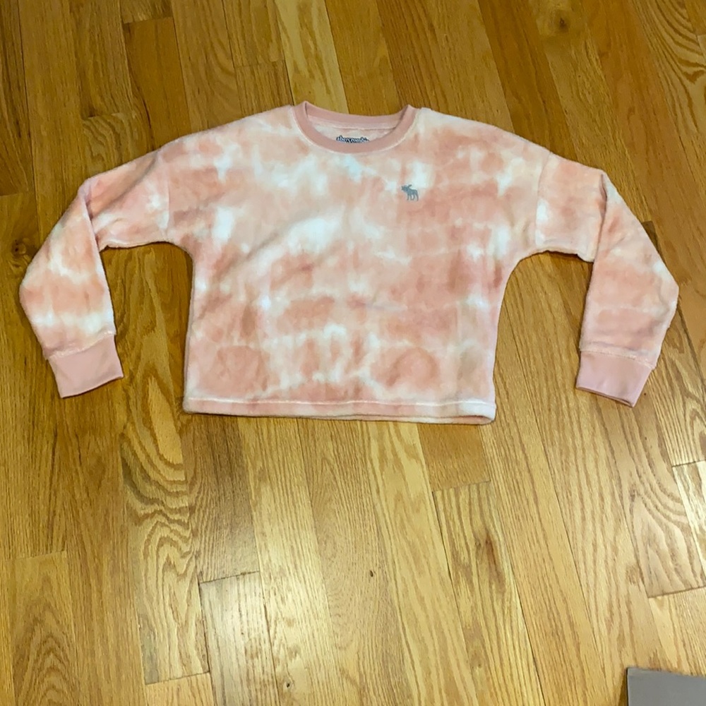 Cute comfy sweatshirt !!!